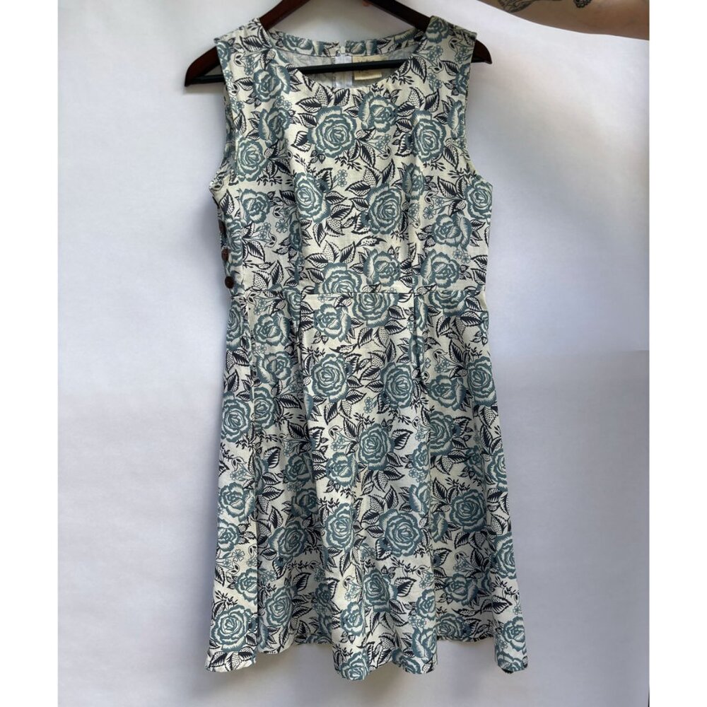 Mata Traders Dress, Sleeveless, Off-White with Blue Floral, Medium, 100% Cotton